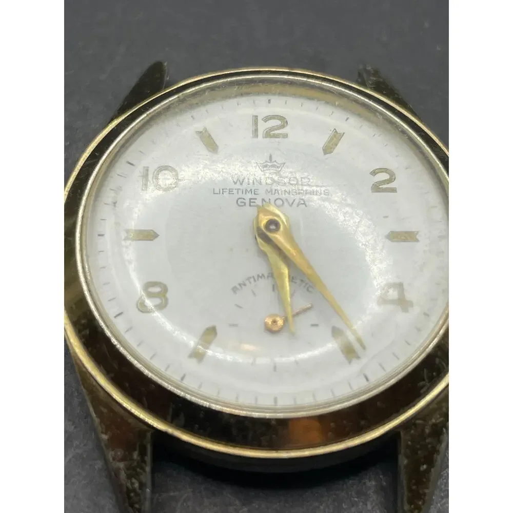 Vintage Men's Windsor Genova Lifetime Mainspring Anti-Magnetic Watch Gold Tone